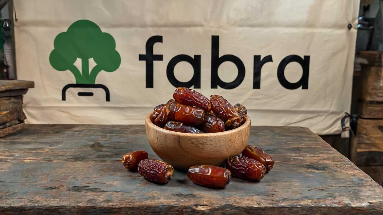 Финики Иран