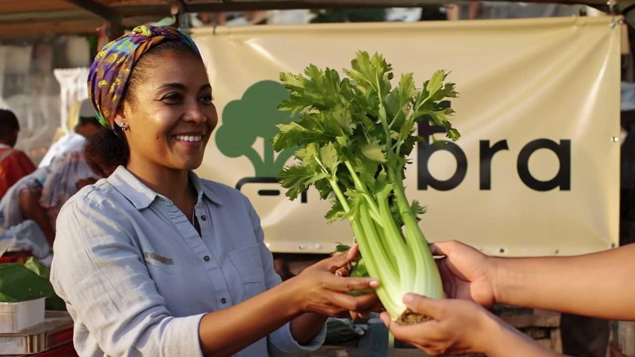Листья сельдирея